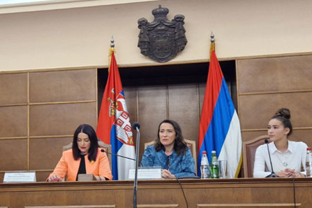  Održana sednica učeničkih parlamenata u Narodnoj skupštini Republike Srbije 